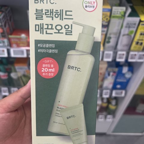 Olive Young Ulos 护肤水沐浴露 300ml